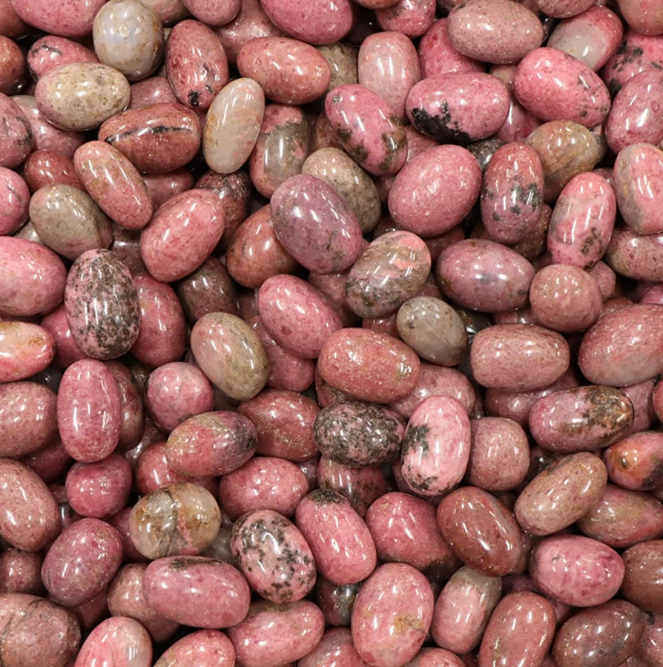 Pierre roulée Rhodonite ronde de
Madagascar qualité AA+ 30 A 40MM