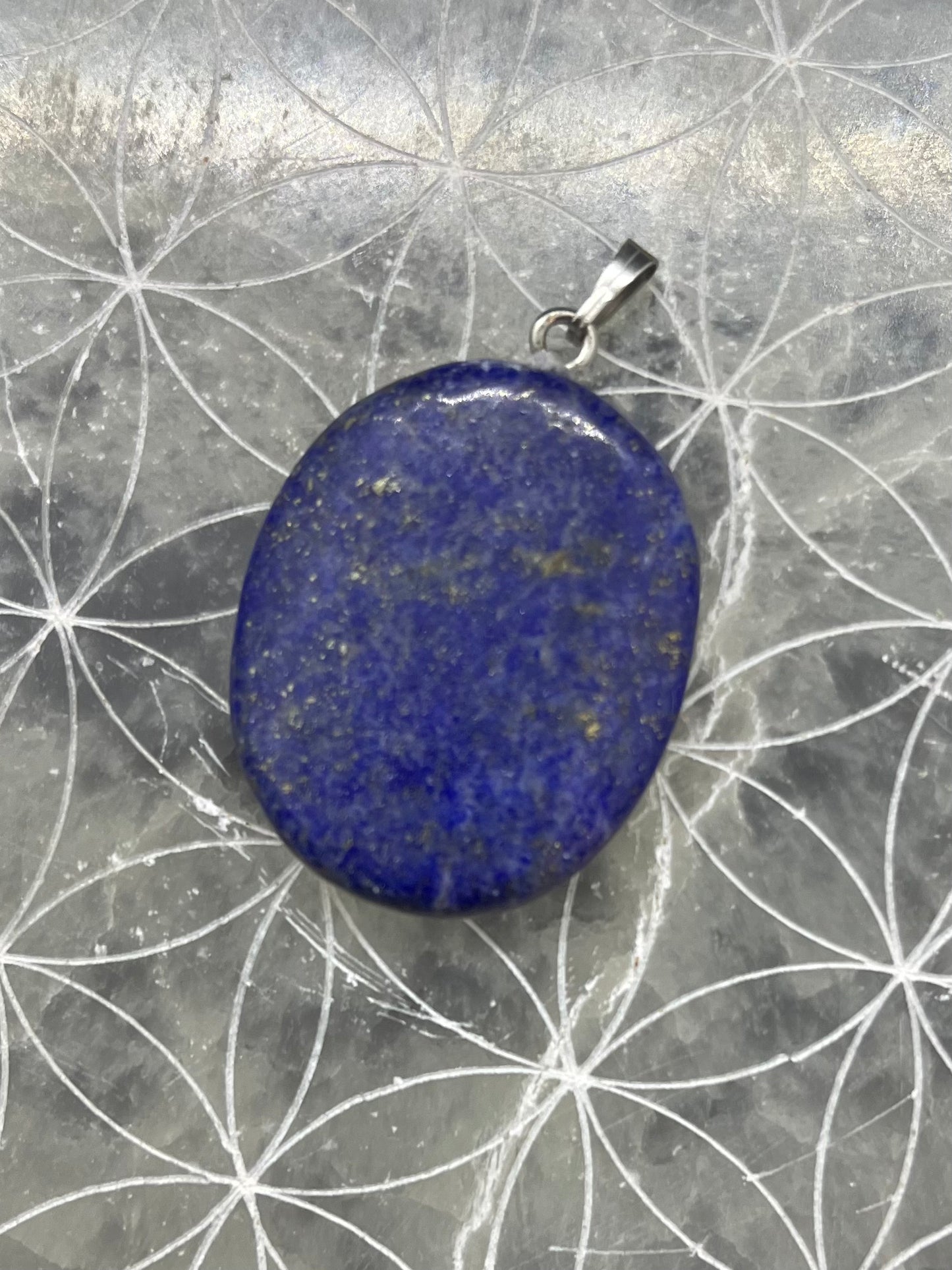 Pendentif forme libre en Lapis Lazuli