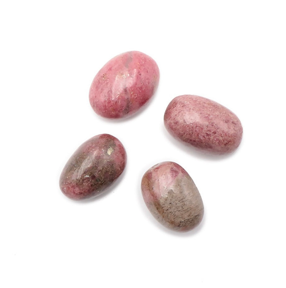 Pierre roulée Rhodonite ronde de
Madagascar qualité AA+ 30 A 40MM