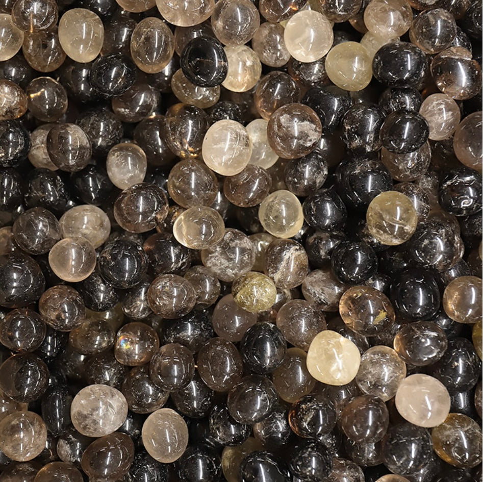 Pierre roulée Quartz
Fumé du Brésil qualité A+ 20 À 30MM