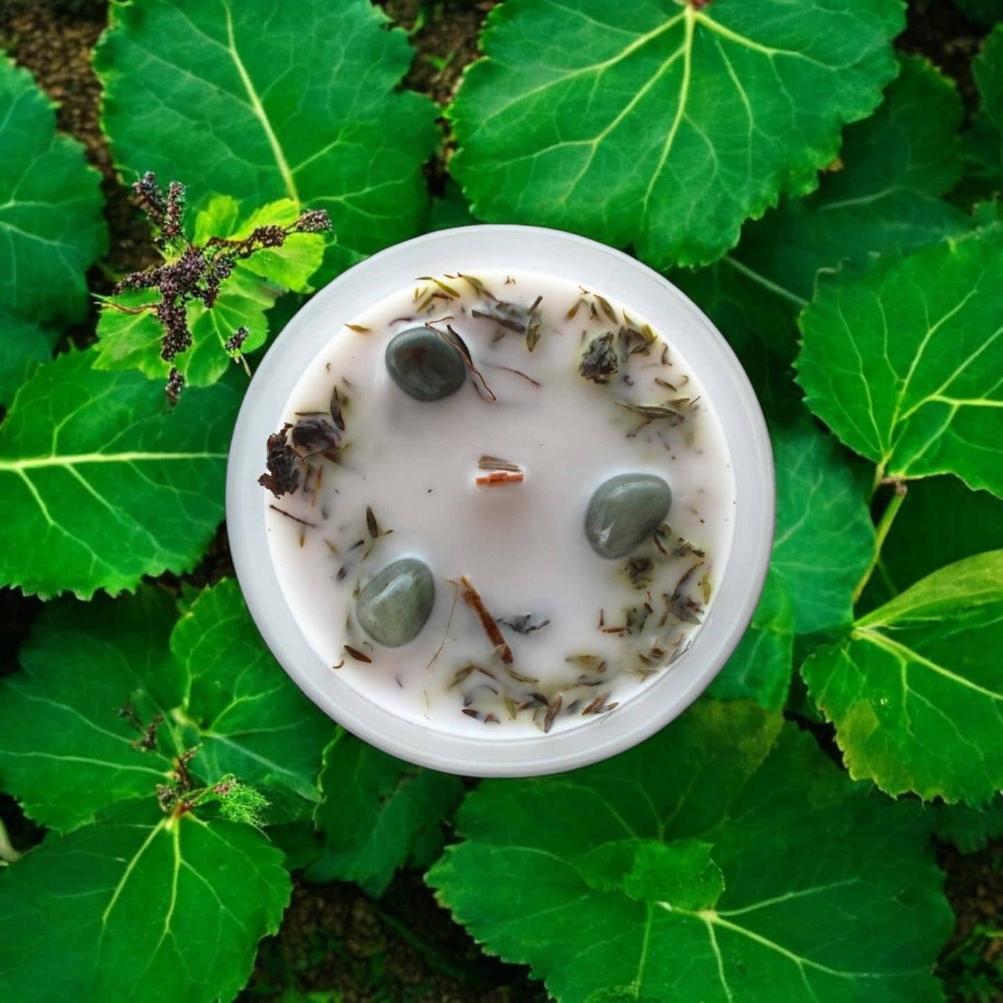 Bougie au Patchouli, Thym & Gemmes d'Aventurine Verte -Bonne Chance