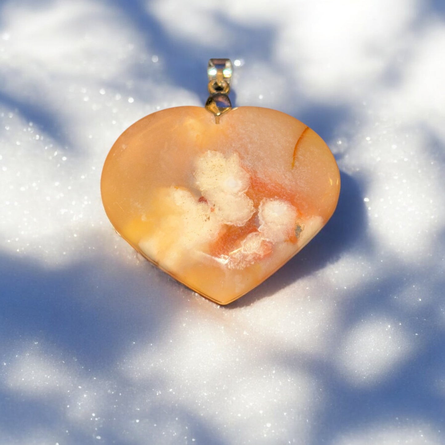 Pendentif coeur en Agate Fleur de Cerisier qualité A