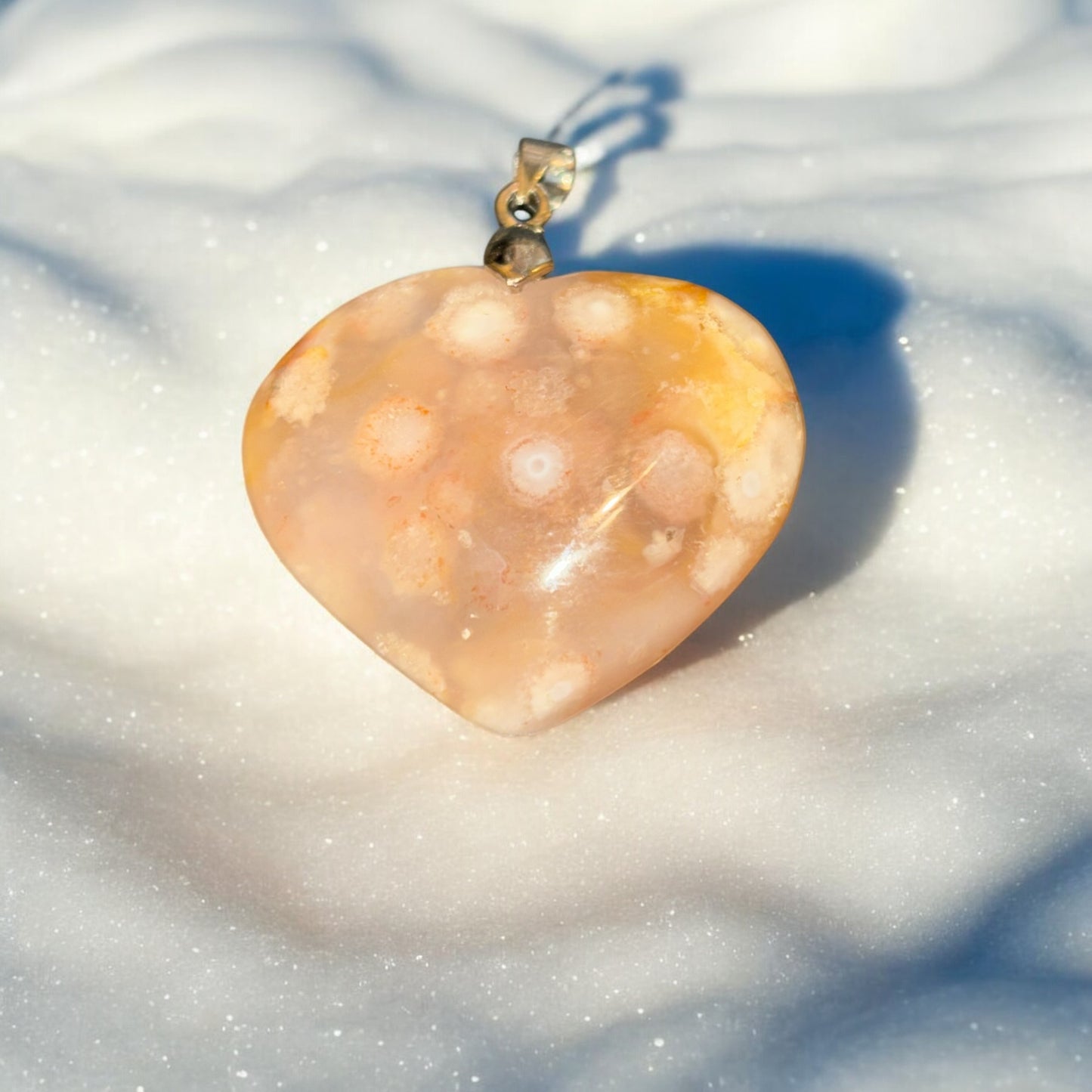 Pendentif coeur en Agate Fleur de Cerisier qualité A