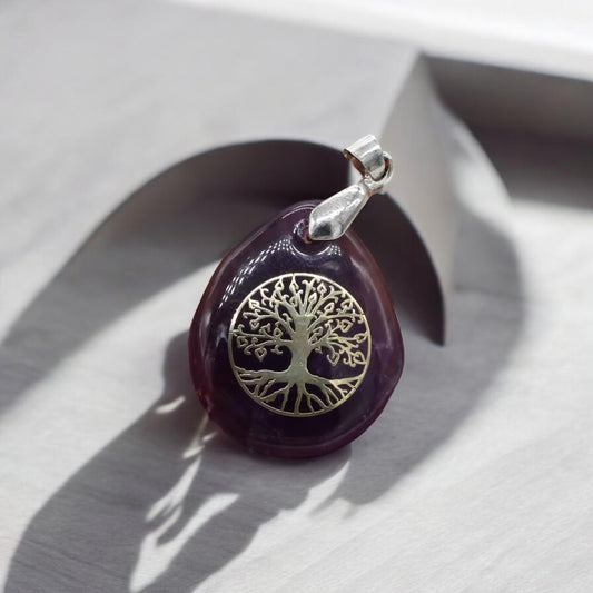 Pendentif goutte d’eau avec arbre de vie
