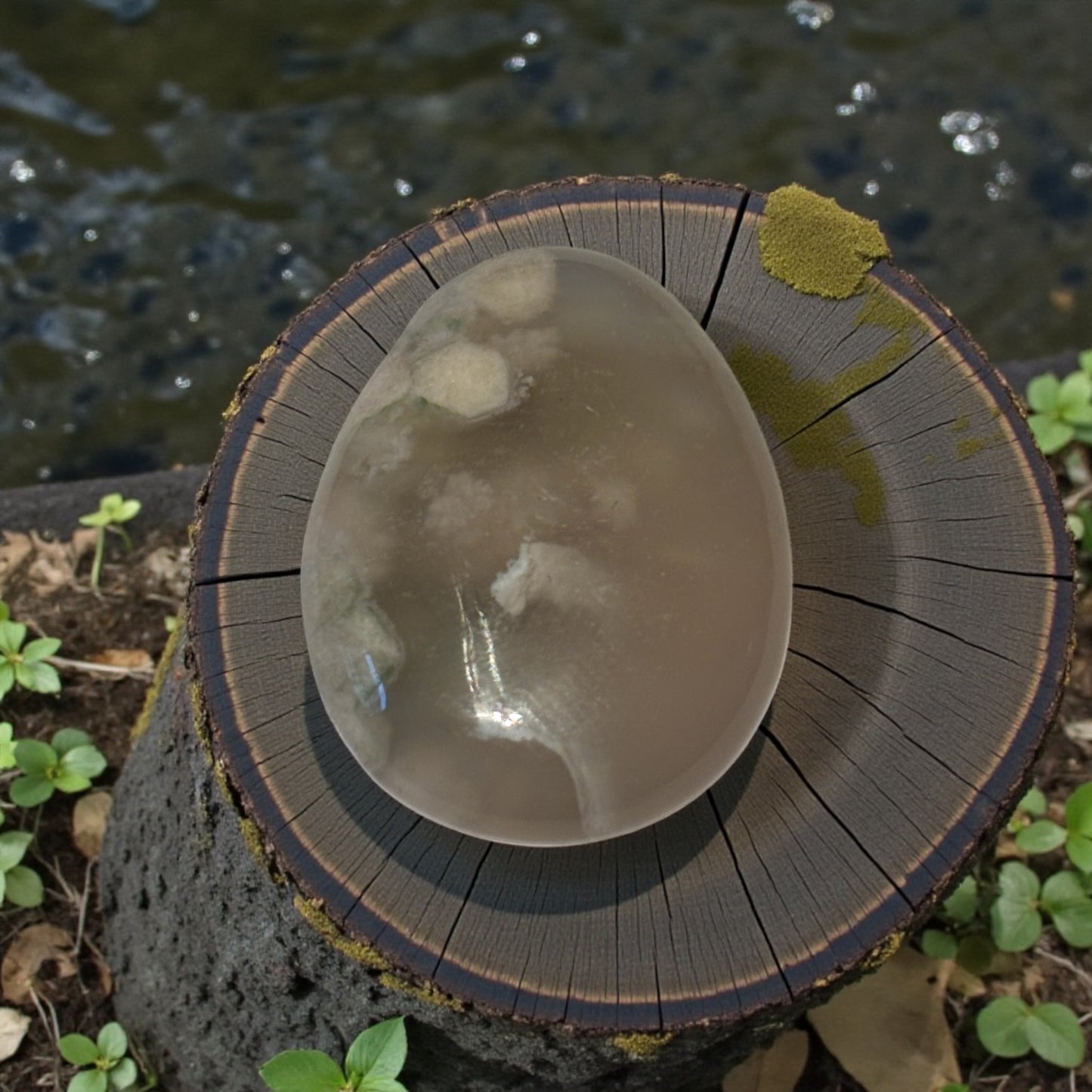 Pendentif pierre percée Agate Fleur de Cerisier de Madagascar qualité AA