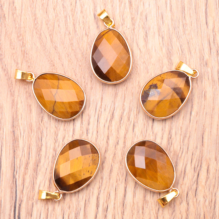 Pendentif Serti Ovale Œil de Tigre d’Afrique du Sud qualité A