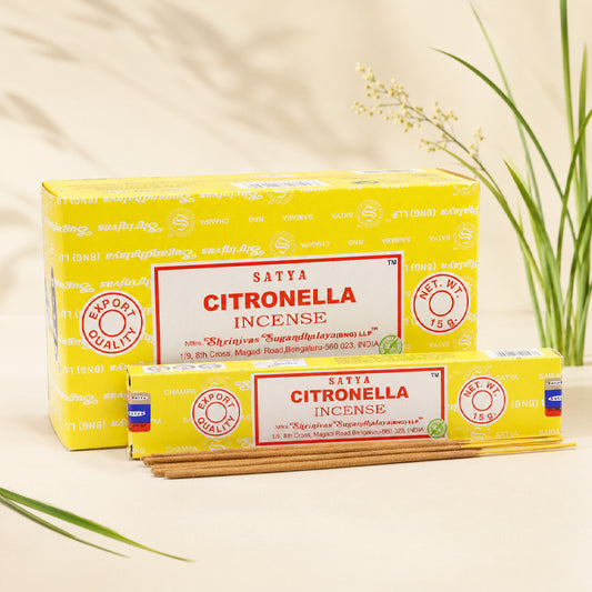 Encens Satya Citronelle ~ Boîte de 15 Grammes (13 Bâtonnets)