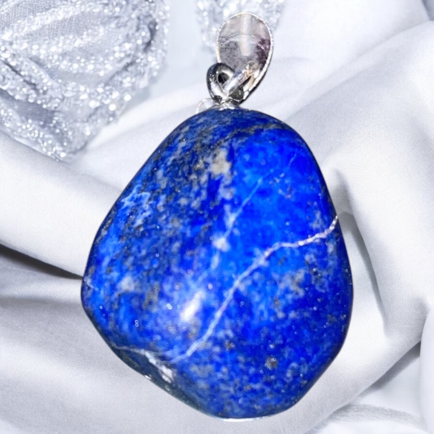 Pendentif forme libre en Lapis Lazuli