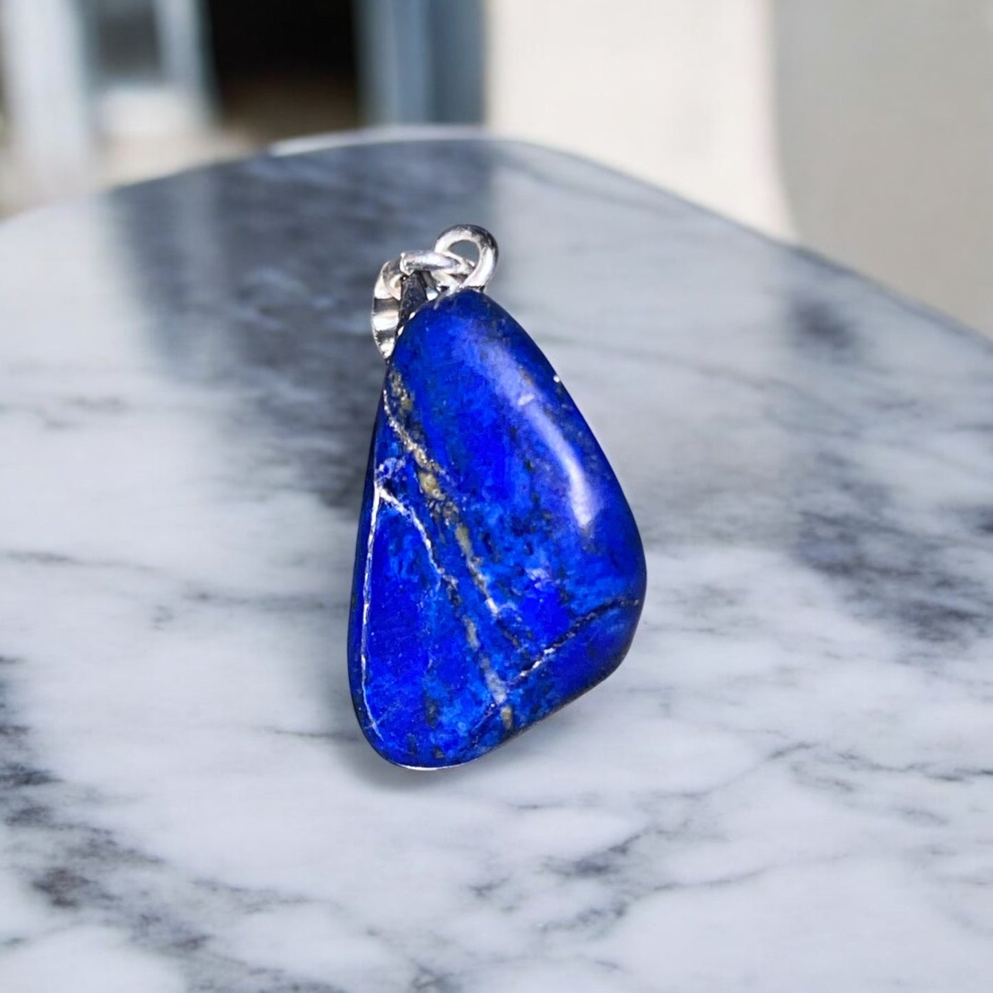 Pendentif forme libre en Lapis Lazuli